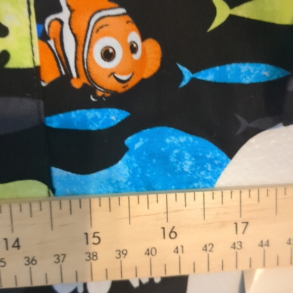 NWT Disney Pixar Nemo Pajamas 2 Piece Unisex Kids Size Medium Black 100% Cotton - Picture 4 of 6
